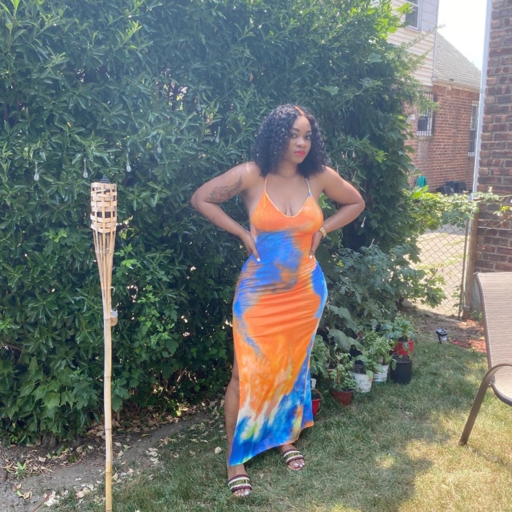 Women dress